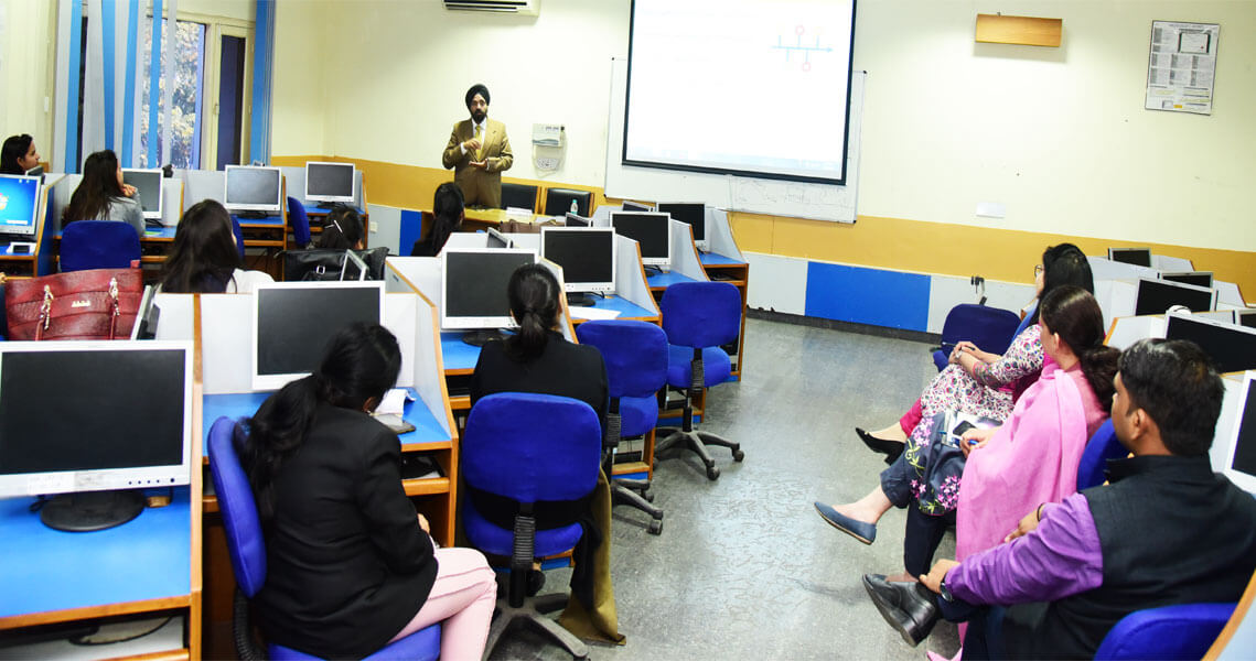 4-Days Faculty Development Program on Research Methodology 